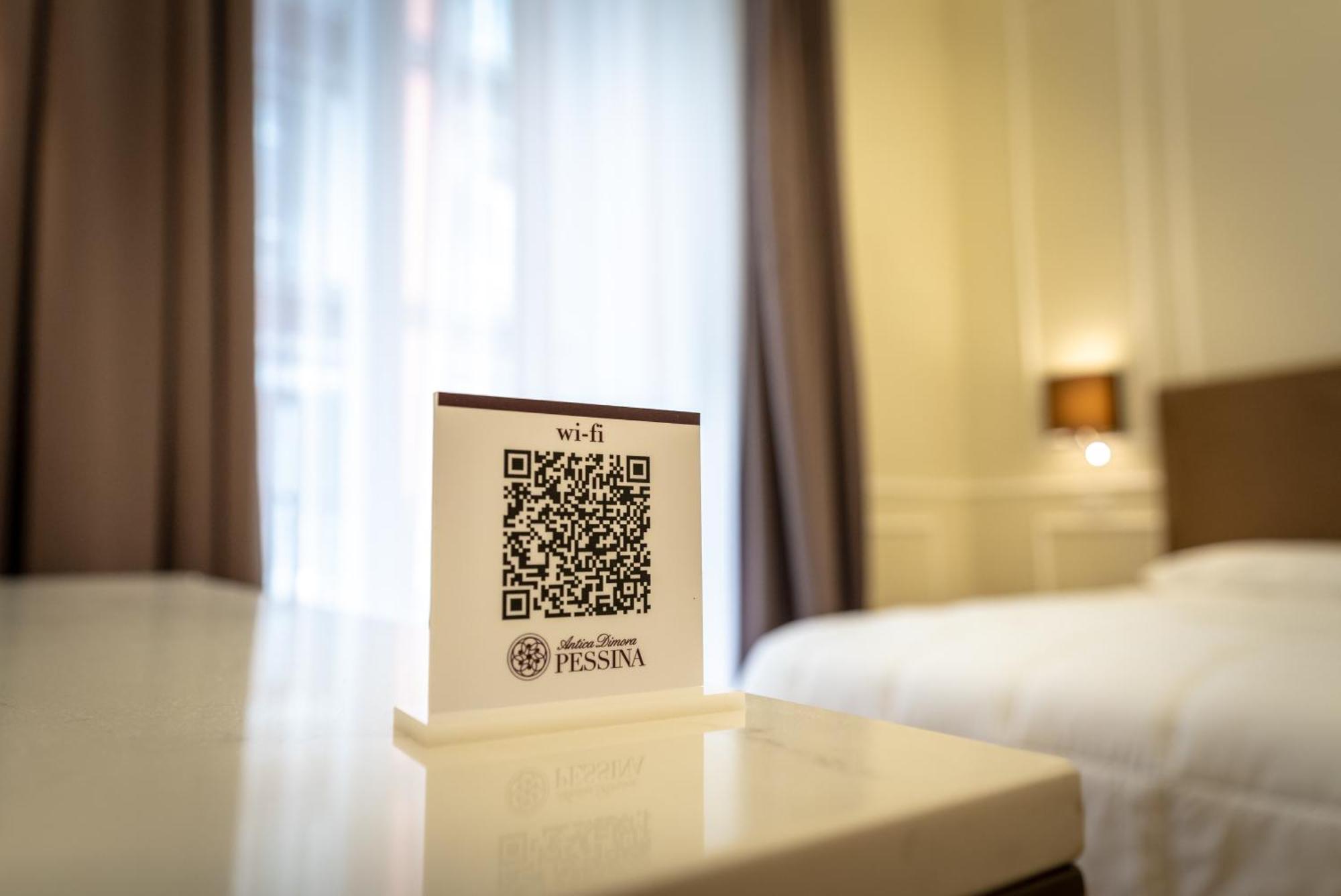 Antica Dimora Pessina Otel Napoli Dış mekan fotoğraf