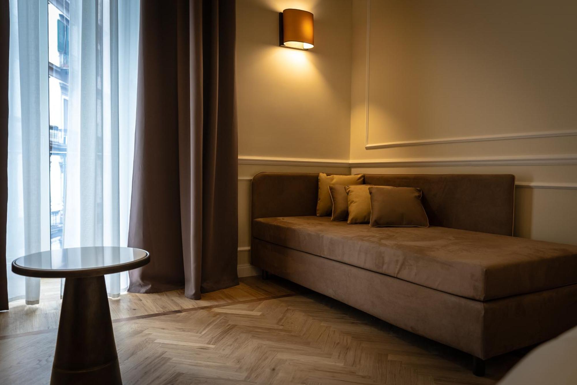 Antica Dimora Pessina Otel Napoli Dış mekan fotoğraf