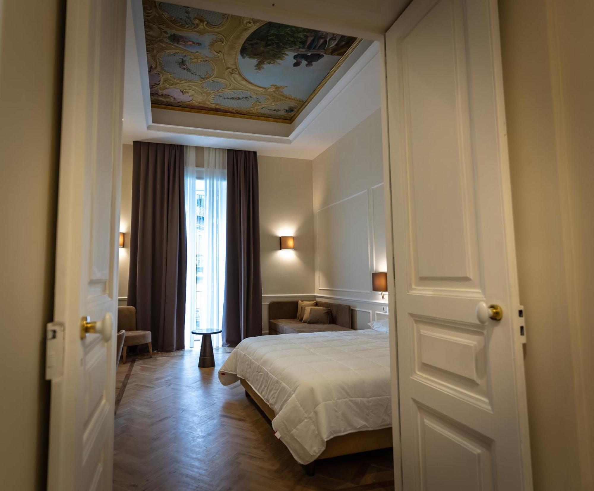 Antica Dimora Pessina Otel Napoli Dış mekan fotoğraf