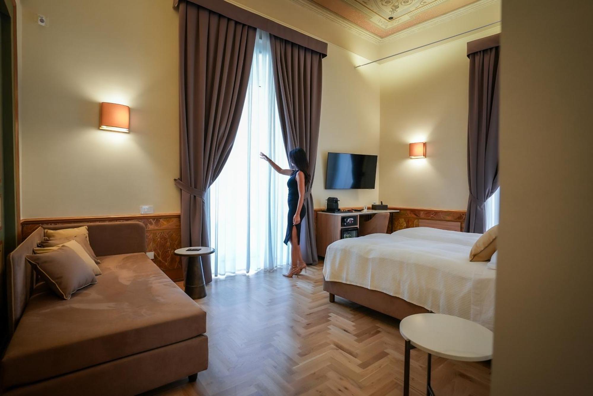 Antica Dimora Pessina Otel Napoli Dış mekan fotoğraf
