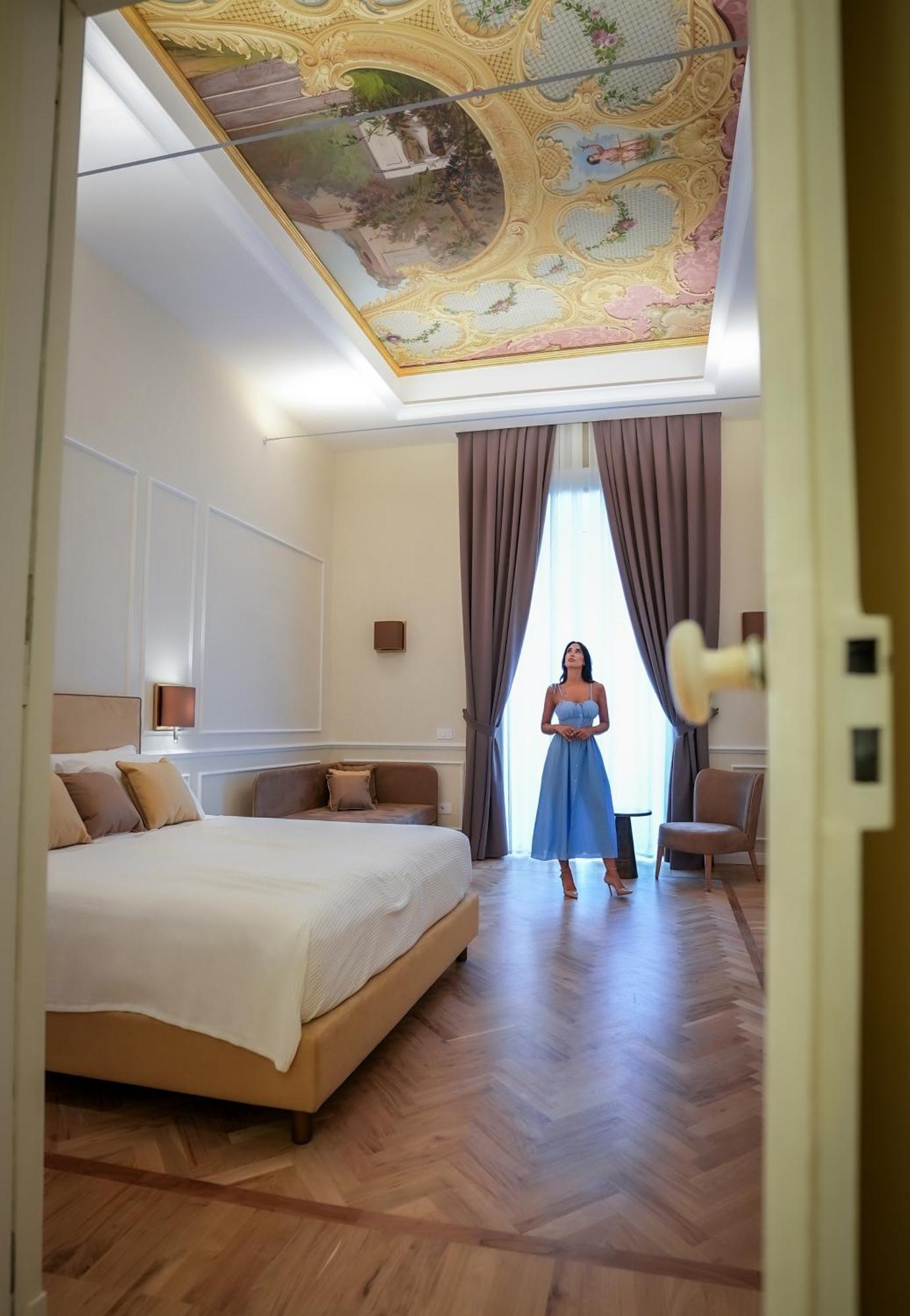 Antica Dimora Pessina Otel Napoli Dış mekan fotoğraf